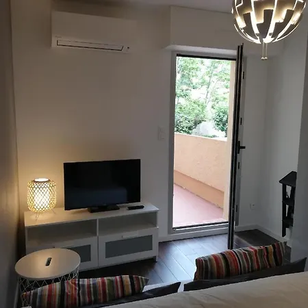 公寓 Studio Avec Terrasse *